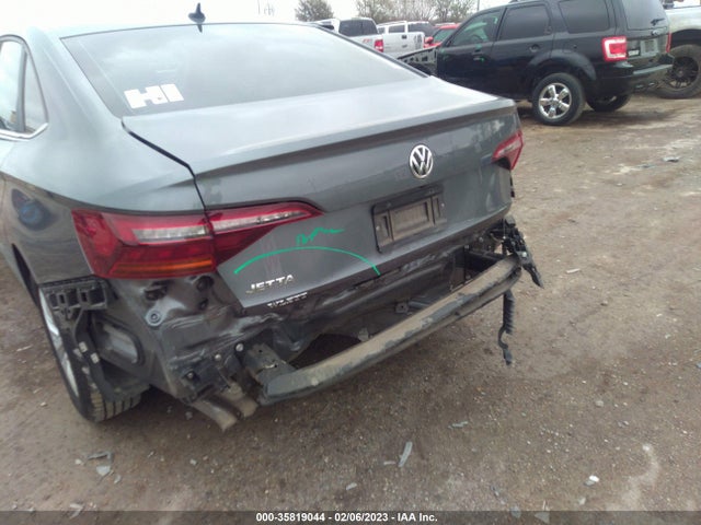 3VWCB7BU1KM249355 Volkswagen Jetta S/se/r-line