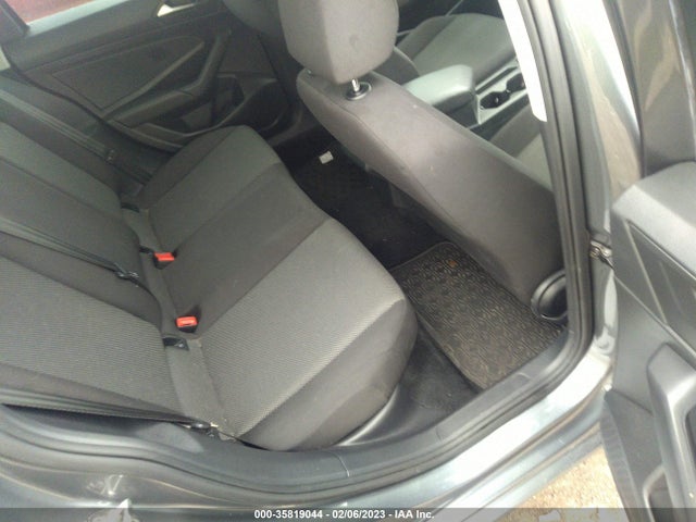 3VWCB7BU1KM249355 Volkswagen Jetta S/se/r-line