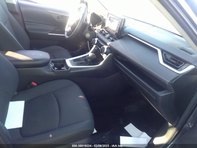 2019 Toyota RAV4, VIN: JTMH1RFV9KD021688