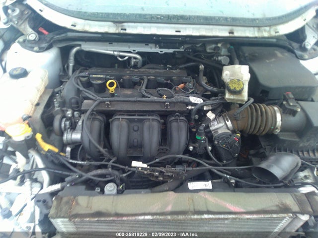 2016 Ford Escape, VIN: 1FMCU0G7XGUA41982