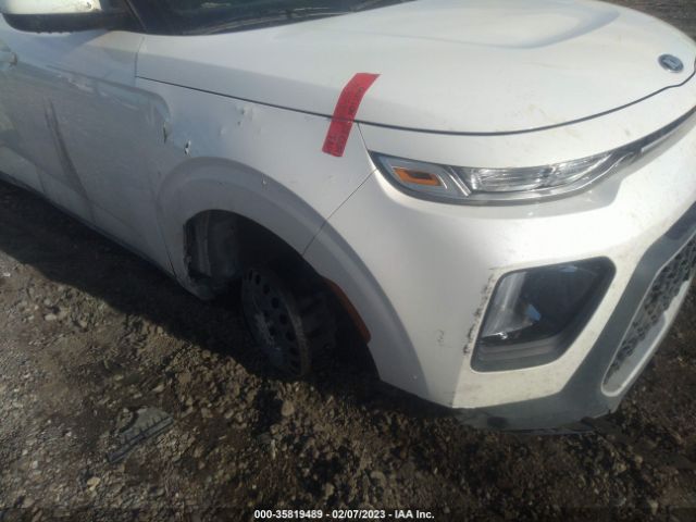 KNDJ23AU6N7797581 KIA SOUL LX
