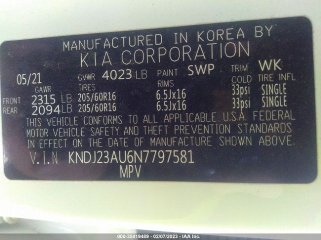 KNDJ23AU6N7797581 KIA SOUL LX