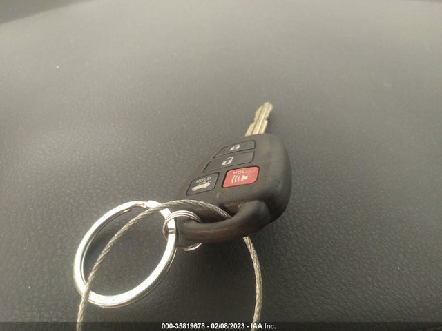 2019 Toyota Corolla, VIN: 2T1BURHE6KC182121