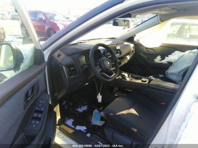 JN8AT3AB5MW207827 Nissan Rogue S Intelligent Awd