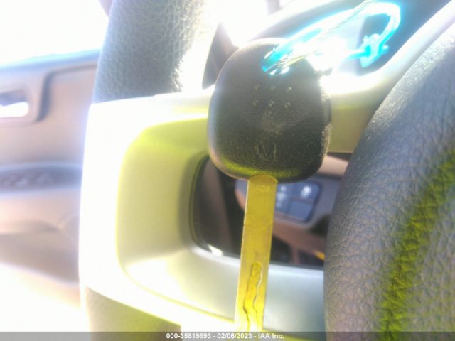 3KPA24AD1NE501601 KIA RIO LX