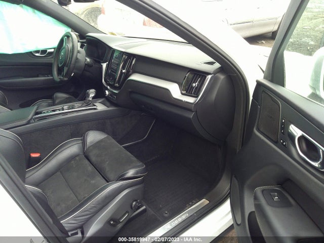 Volvo XC60 2019 LYVA22RM0KB219658 Image 5