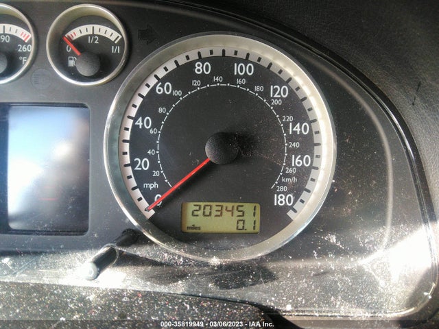Volkswagen Passat 2002 WVWUK63B12P355541 Image 8