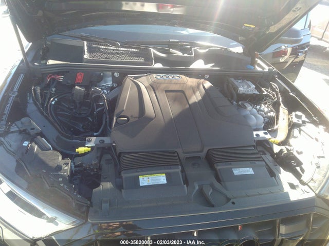 WA1LJBF79ND009767 Audi Q7 Premium Plus