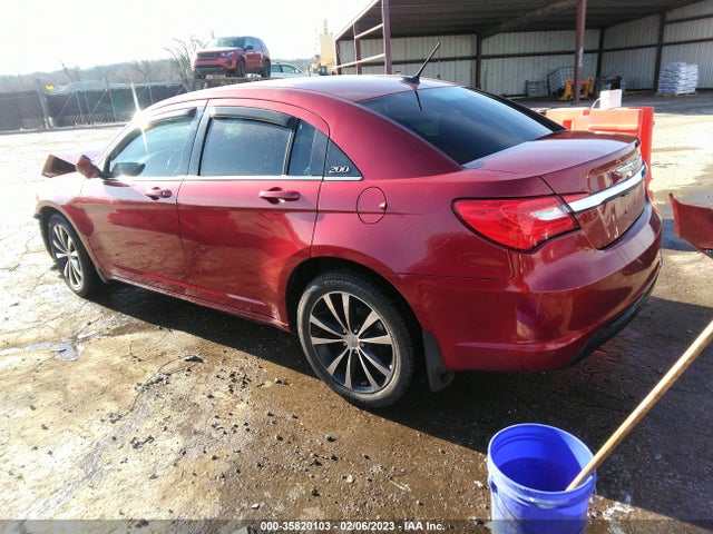 1C3CCBCG8EN152003 Chrysler 200 Limited