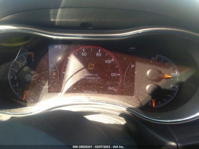 1C4RJFAG8FC737912 Jeep Grand Cherokee Laredo