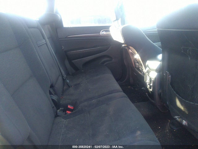 1C4RJFAG8FC737912 Jeep Grand Cherokee Laredo