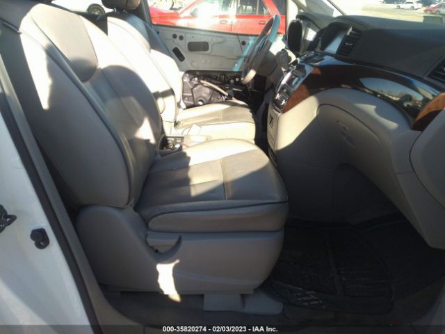 JN8AE2KP8E9105064 Nissan Quest Sv