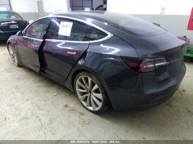 Tesla Model 3 Long Range 2018 5YJ3E1EBXJF074429 Image 4