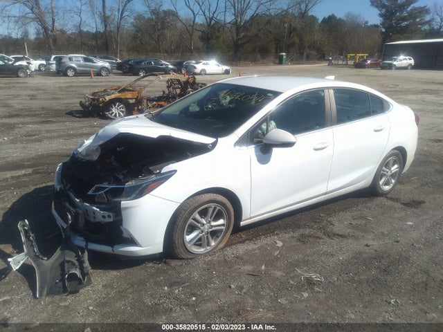 Chevrolet CRUZE LT 2017 1G1BE5SM7H7230119 Image 2