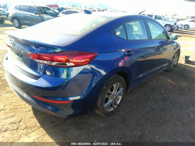 2017 HYUNDAI ELANTRA SE VIN: 5NPD84LF8HH140586