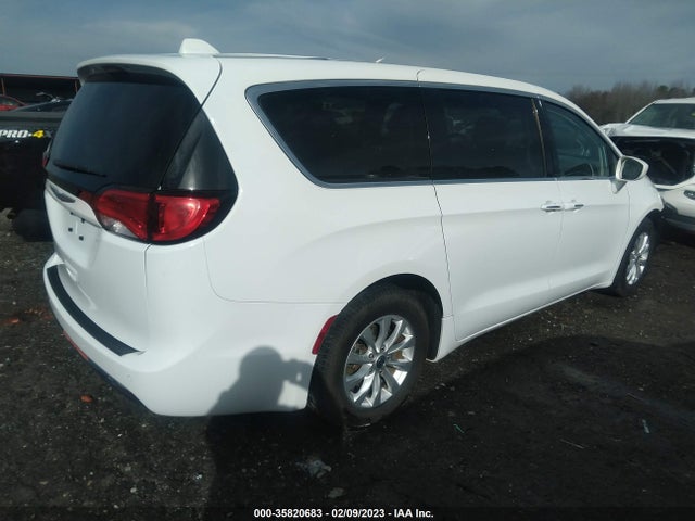 Chrysler Pacifica Touring Plus 2018 2C4RC1FG3JR279007 Image 4