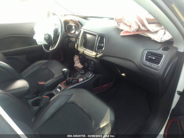 2020 Jeep Compass, VIN: 3C4NJDDB5LT127081