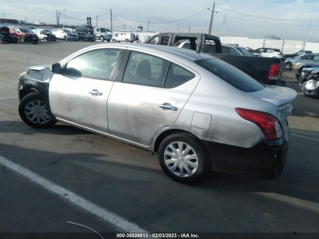 3N1CN7AP2KL863460 Nissan Versa Sedan Sv
