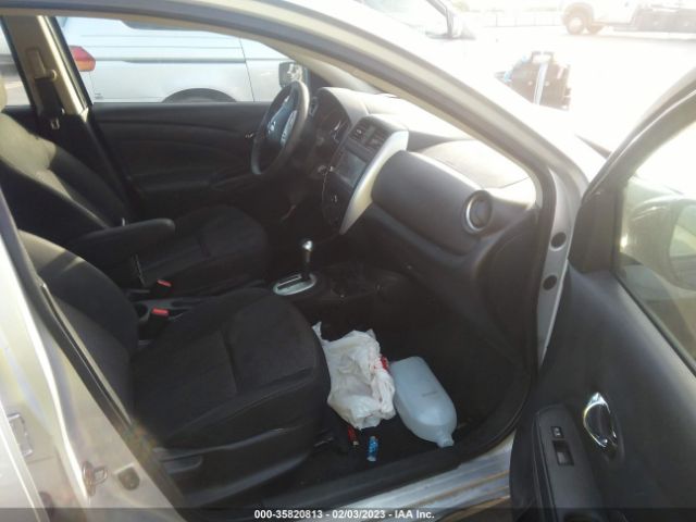 3N1CN7AP2KL863460 Nissan Versa Sedan Sv