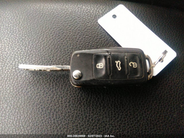 3VWPP7AJ8EM603113 Volkswagen Jetta Sportwagen S