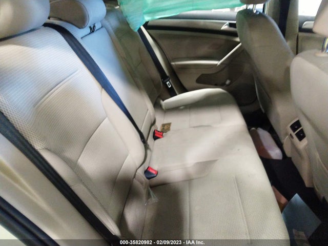 3VW217AUXGM034662 Volkswagen Golf Tsi S