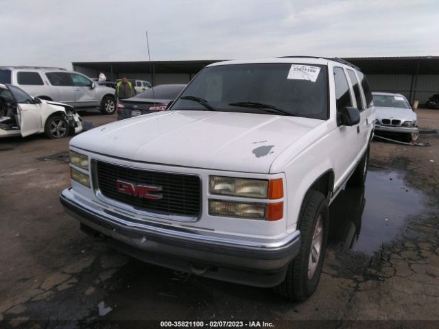 3GKFK16RXXG512231 GMC Suburban