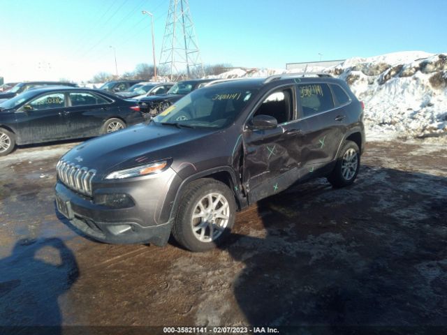 1C4PJLCB5HW642300 Jeep Cherokee Latitude