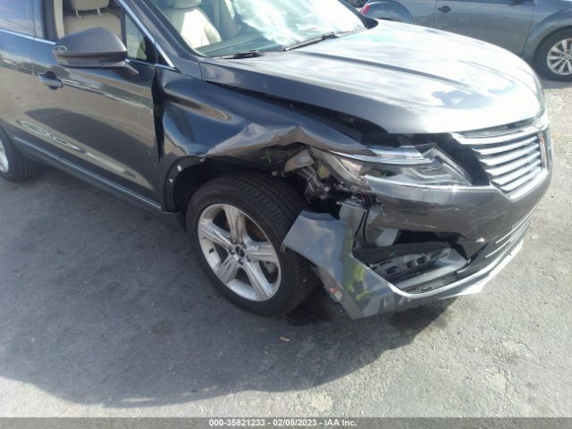 5LMCJ1C9XHUL27545 Lincoln Mkc Premiere