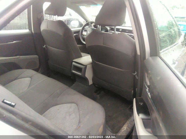 Toyota CAMRY LE 2018 4T1B11HK2JU069103 Image 8