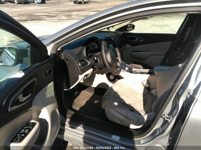 Chrysler 200 Limited 2015 1C3CCCAB3FN728868 Image 5