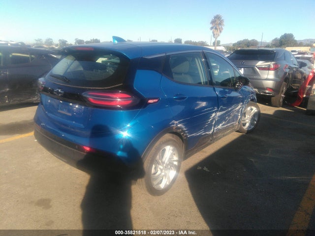 Chevrolet Bolt Ev 1lt 2023 1G1FW6S0XP4115404 Image 4