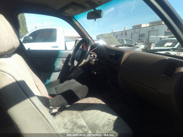 1998 TOYOTA TACOMA VIN: 4TAVL52N7WZ037811