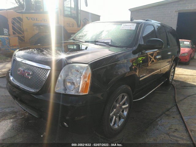 GMC YUKON XL DENALI 2010 1GKUKMEF7AR152648 Image 2