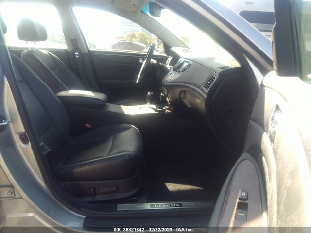 Hyundai Genesis 2010 KMHGC4DF9AU105850 Image 5