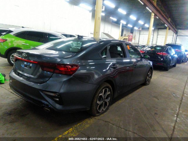 3KPF24AD8LE232242 KIA Forte Lxs