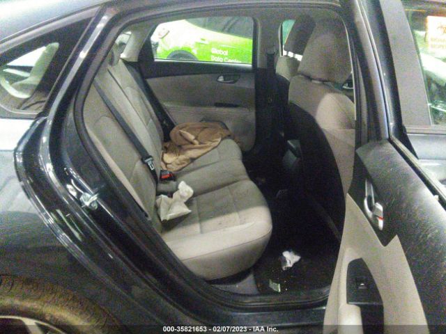 3KPF24AD8LE232242 KIA Forte Lxs