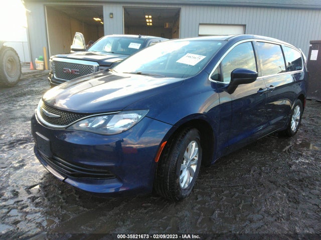 Chrysler Pacifica Touring 2017 2C4RC1DG1HR610602 Image 2