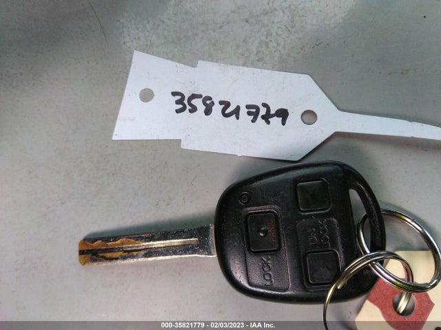 JTHBD192030067367 Lexus IS 300