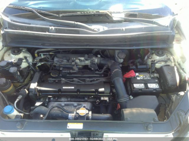 KNDJT2A22B7727111 KIA SOUL +