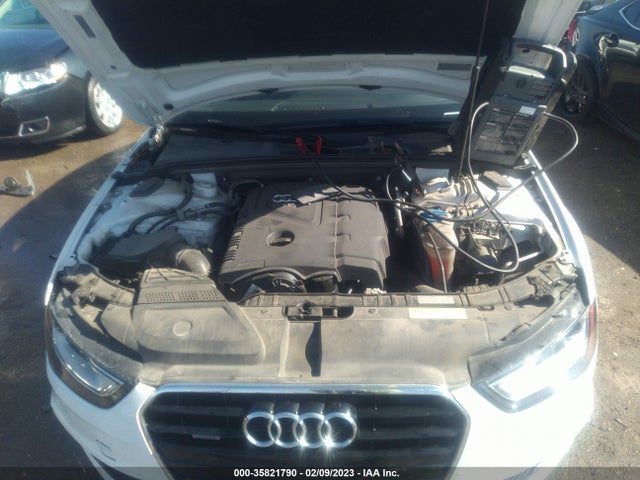 2016 Audi A4, VIN: WAUBFAFL9GN008817