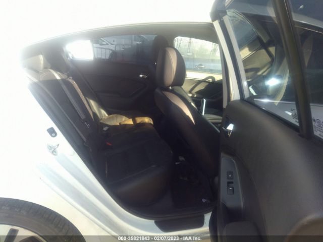 KNAFZ4A82F5318786 KIA FORTE EX