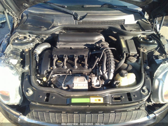 2010 MINI COOPER S WMWMF7C54ATX45671 Photo 9