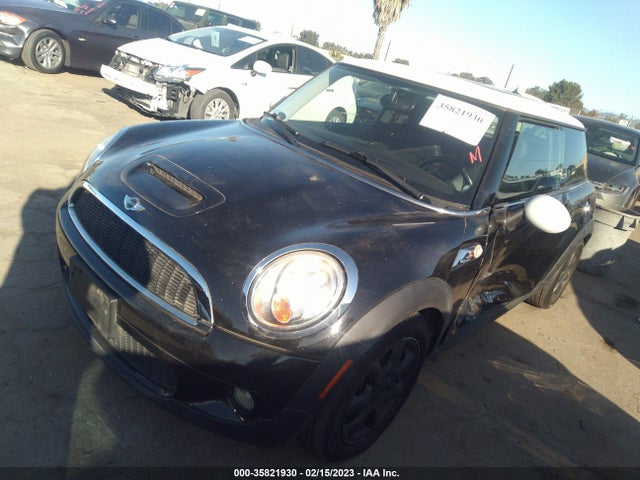 2010 MINI COOPER S WMWMF7C54ATX45671 Photo 1