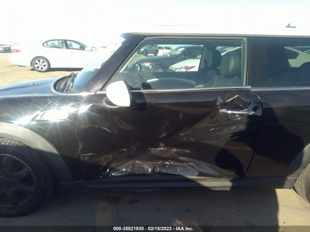 2010 MINI COOPER S WMWMF7C54ATX45671 Photo 5