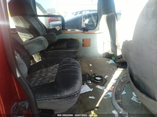 2000 FORD ECONOLINE CARGO VAN RECREATIONAL VIN: 1FDRE14W3YHB48732