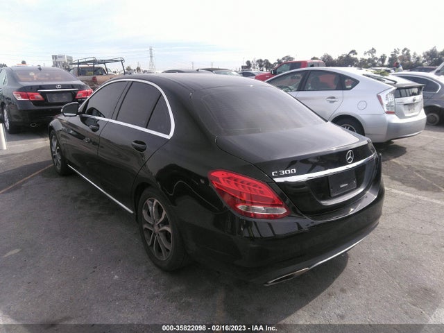 55SWF4JB1FU094236 Mercedes-Benz C-class C 300