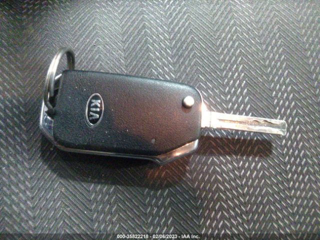 KNDPMCAC2N7021959 KIA Sportage Lx