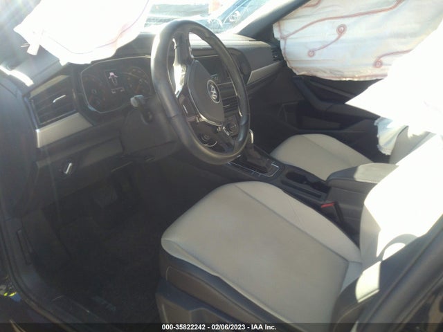 3VWC57BUXMM004578 Volkswagen Jetta S/se/r-line