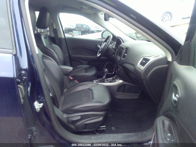2019 Jeep Compass, VIN: 3C4NJDBB1KT829058