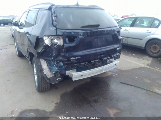 2019 Jeep Compass, VIN: 3C4NJDBB1KT829058